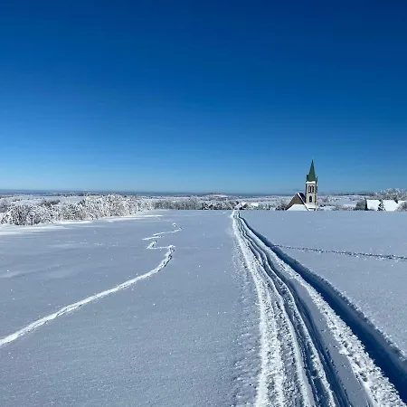 Semesterbostad Zur Bergwiese 5 Sterne Appartementhaus *