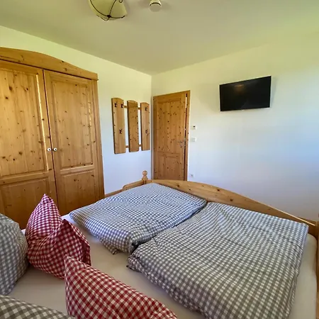 Zur Bergwiese 5 Sterne Appartementhaus *