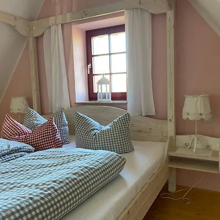 Zur Bergwiese 5 Sterne Appartementhaus *