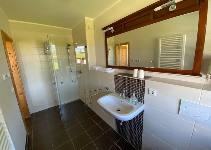 بيت للعطل Appartementhaus Zur Bergwiese *